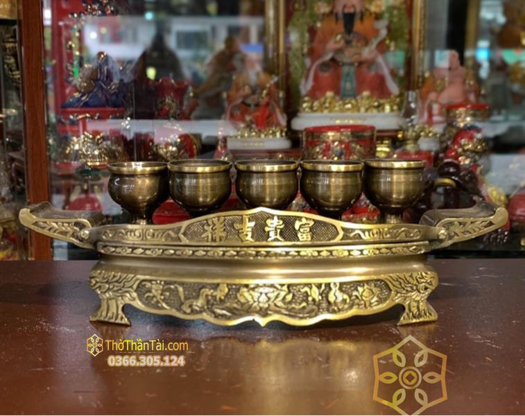 Kỷ Ngai Thờ 5 Chén Đồng Hun