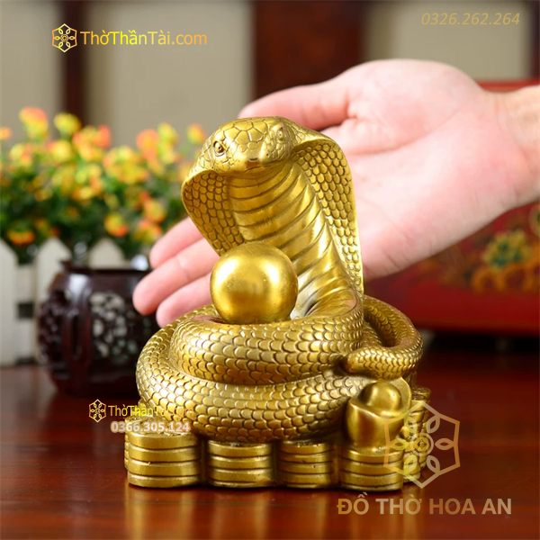 Tượng Rắn Đồng Ngậm Ngọc Phong Thủy