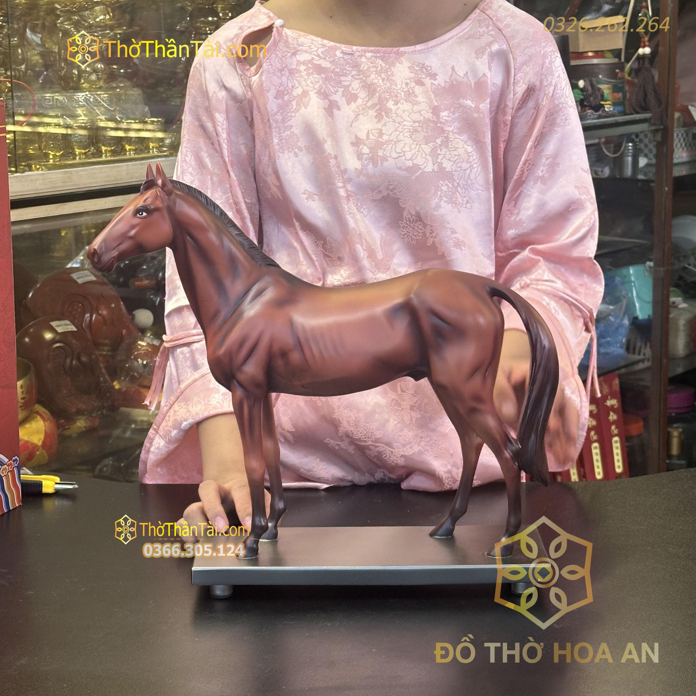 Tượng Xích Thố Bảo Mã Hiện Đại