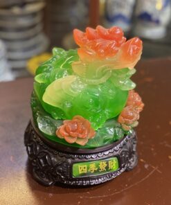 Tỳ Hưu Tọa Hoa Phong Thuỷ Xoay Đế Gỗ Xanh