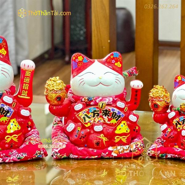 Mèo Thần Tài Đỏ Bát Phương Chiêu Tài