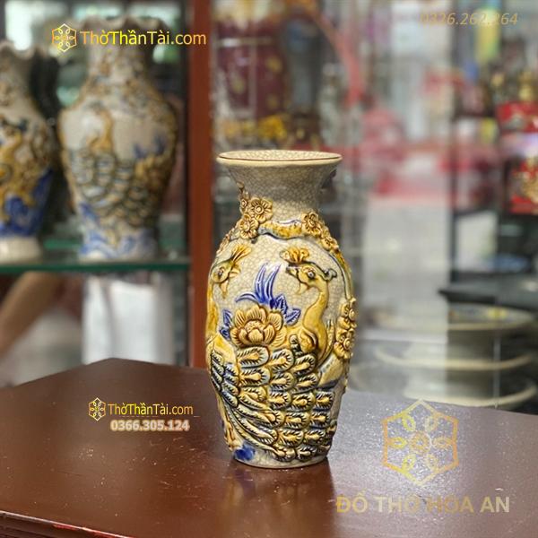 Lục Bình Men Rạn Đắp Nổi Công Đào