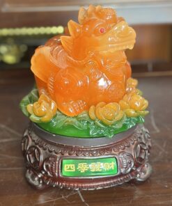 Tỳ Hưu Phong Thuỷ Tọa Hoa Đế Gỗ Xoay Đỏ Lưu Ly