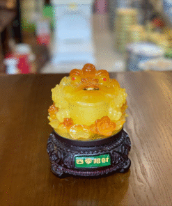 Cóc Thiềm Thừ Tọa Hoa Phong Thuỷ Xoay Đế Gỗ Vàng Mật Ong