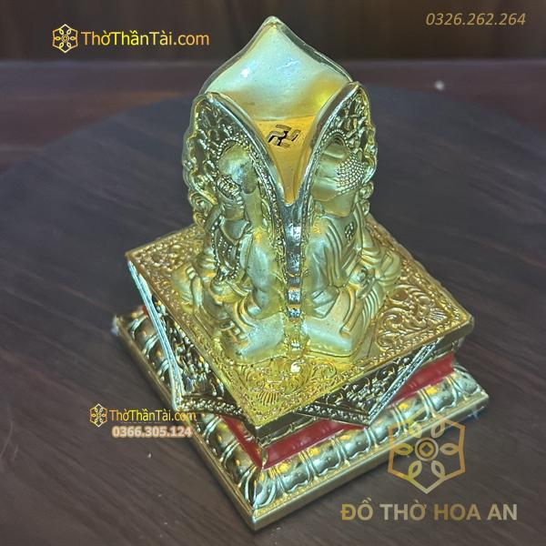 Tượng Tam Thế Phật Kính Đế Vuông Đặt Ô Tô-Bàn Làm Việc