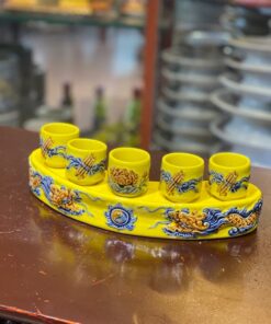 Khay/ Kỷ Nước 5 Chén Men Vàng Hoàng Kim Đắp Nổi