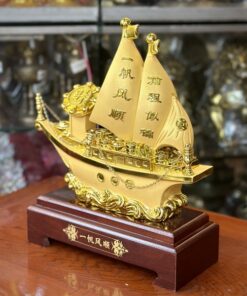 Thuyền Buồm Chiêu Tài Vàng Kim