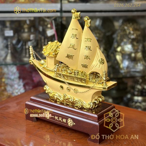 Thuyền Buồm Chiêu Tài Vàng Kim
