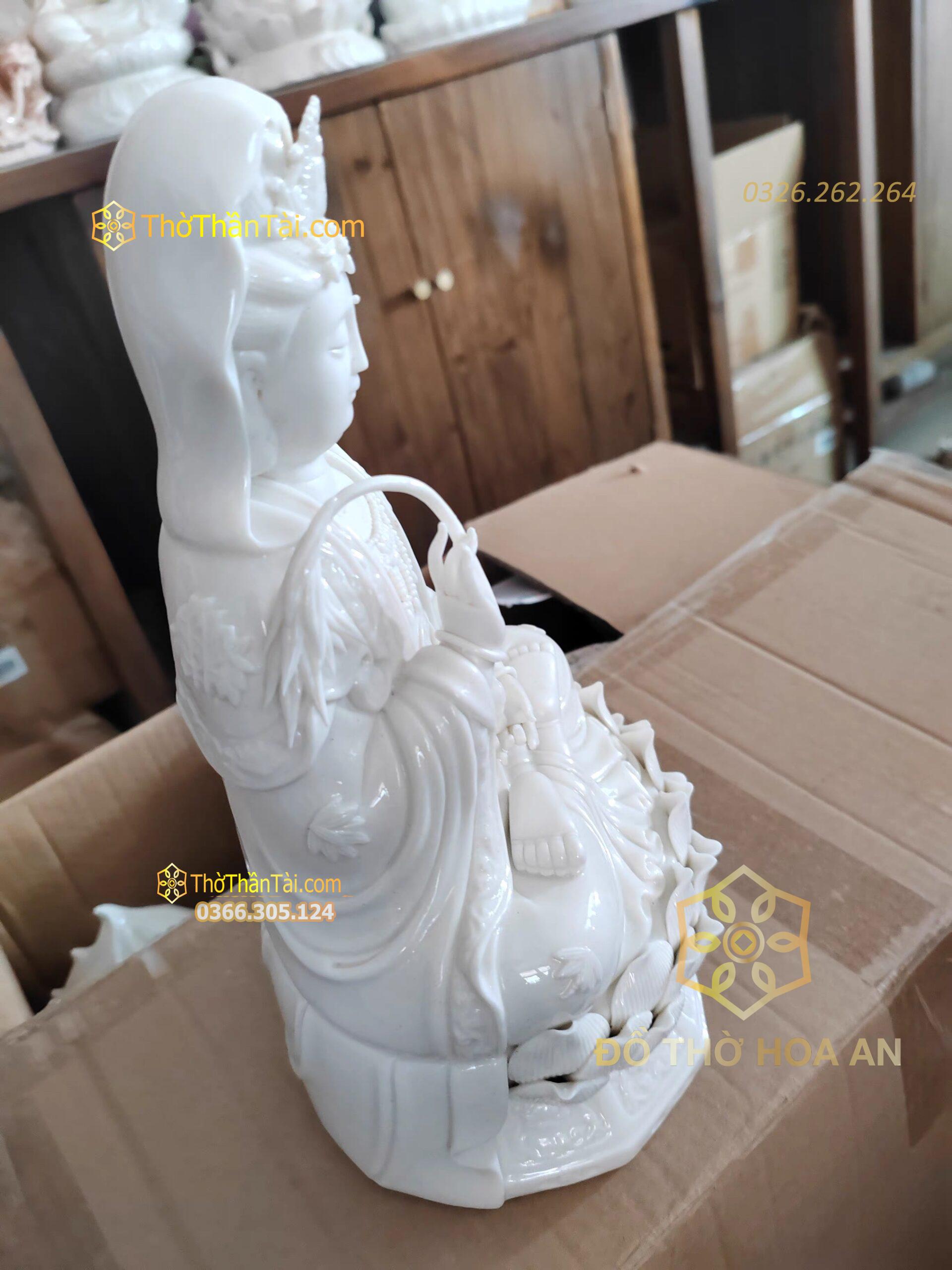 Tượng Phật Bà Quan Âm Đá Bạch Ngọc