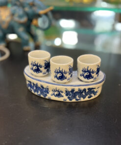 Khay/ Kỷ 3 Chén Nước Rồng Cong Men Lam