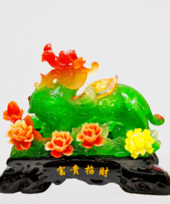 Tỳ Hưu Phong Thủy Xanh Tọa Hoa Mẫu Đơn
