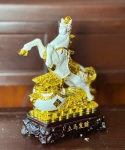 Ngựa Trắng Chiêu Tài Rước Lộc