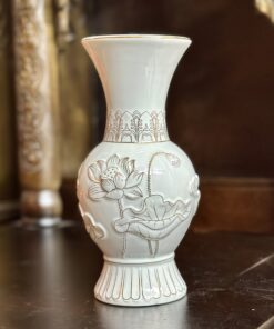 Lọ Hoa Hoa Sen Bạch Ngọc