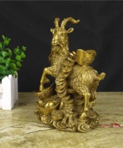 Tượng Dê Cõng Tiền Vàng Tài Lộc