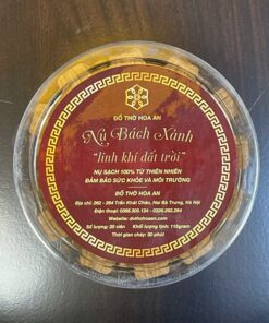 Nụ Trầm Bách Xanh