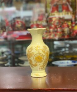 Lọ Hoa Dáng Lục Bình Men Vàng Ngà