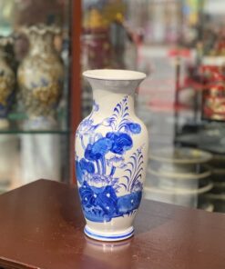 Lọ Hoa Dáng Lục Bình Hoa Sen Men Trắng