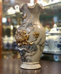 Lọ Hoa Men Rạn Đắp Nổi Hoa Sen Miệng Lượn Vẽ Vàng 24K
