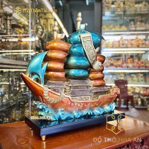 Thuyền Buồm Ngũ Sắc lớn