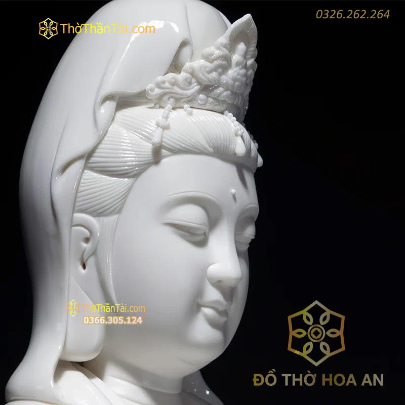Tượng Phật Bà Quan Âm Đá Bạch Ngọc