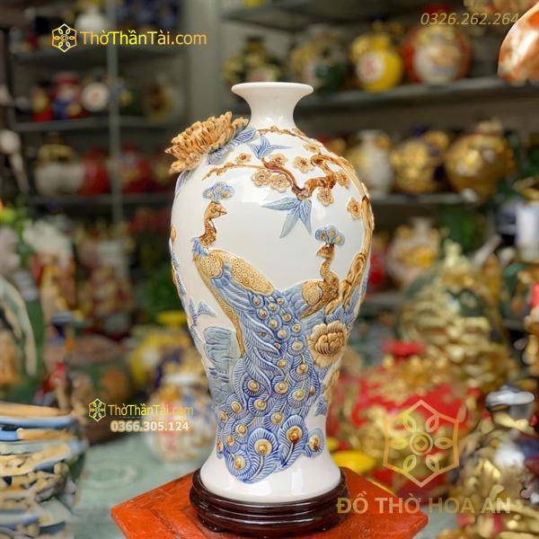 Mai Bình Công Đào Đuôi Thả Men Màu Đắp Nổi