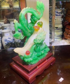 Thanh Long Nhả Ngọc Cuộn Củ Cải