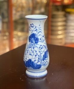 Lọ Hoa Dáng Huệ Vẽ Sen Men Ngọc