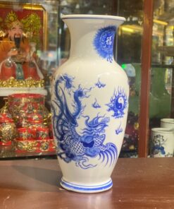 Lọ Hoa Dáng Lục Bình Rồng Men Trắng