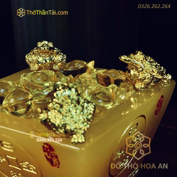 Bồn Tụ Bảo Chiêu Tài Vuông Đá Vàng