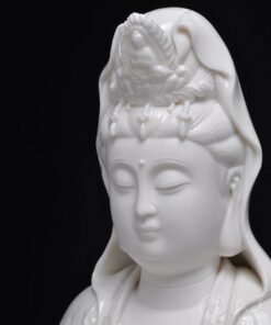 Tượng Phật Bà Quan Âm Đá Bạch Ngọc