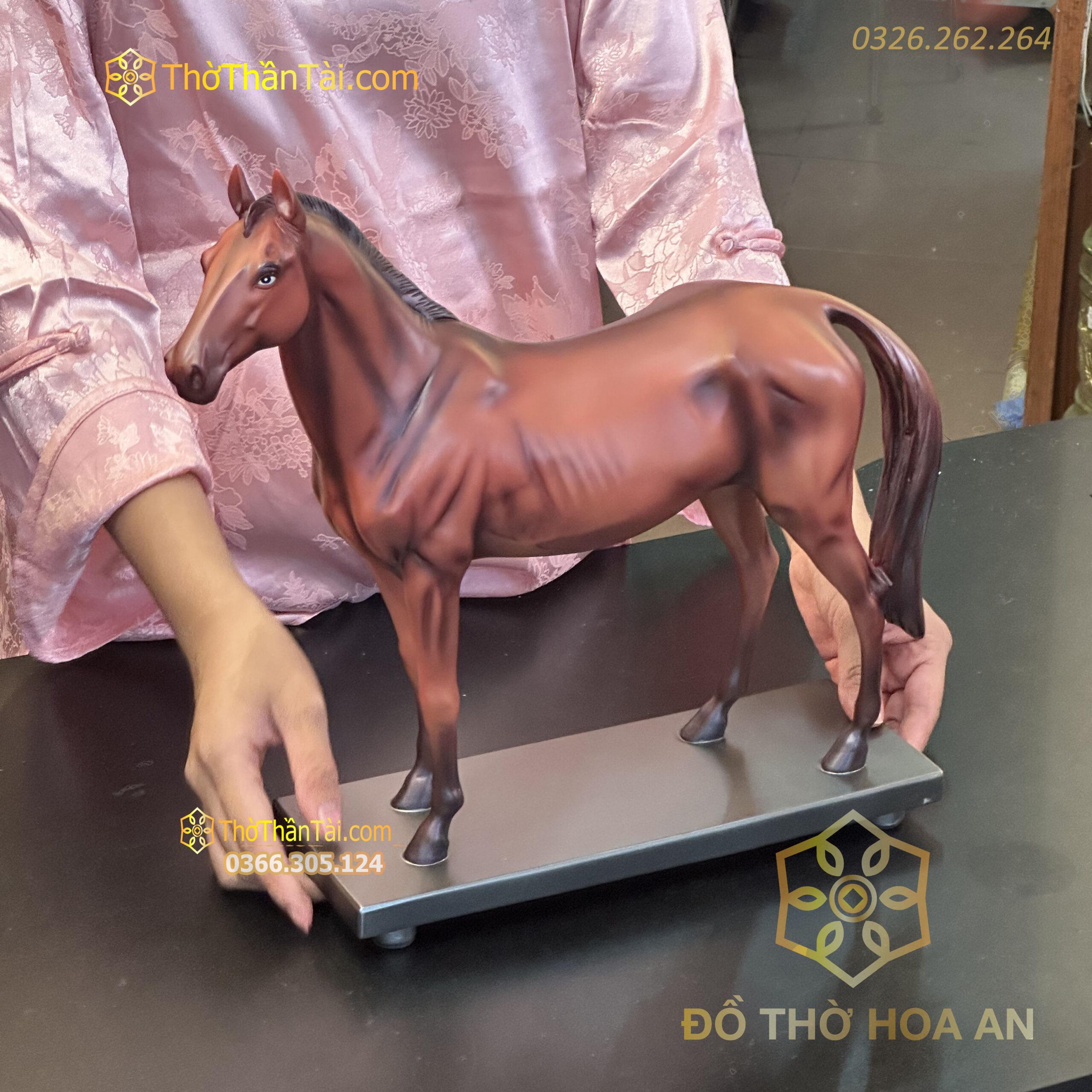 Tượng Xích Thố Bảo Mã Hiện Đại