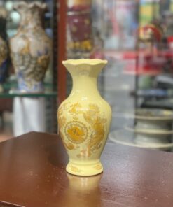 Lọ Hoa Dáng Lục Bình Men Vàng Ngà