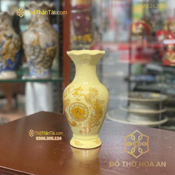 Lọ Hoa Dáng Lục Bình Men Vàng Ngà