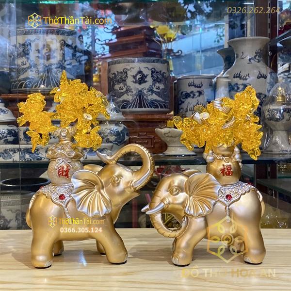 Tượng Voi Phong Thủy Màu Vàng Kim Tiền
