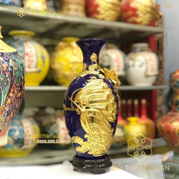 Bảo Bình Thuận Buồm Xuôi Gió Men Xanh Coban Dát Vàng