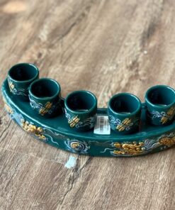 Kỷ Nước Cong 5 Chén Đắp Nổi Men Xanh Lục Bảo