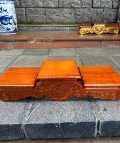 Tam Sơn Gỗ Hương Cánh Dơi, Kệ Kê Bát Hương