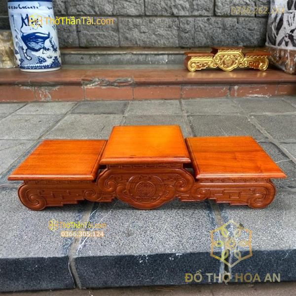 Tam Sơn Gỗ Hương Cánh Dơi, Kệ Kê Bát Hương