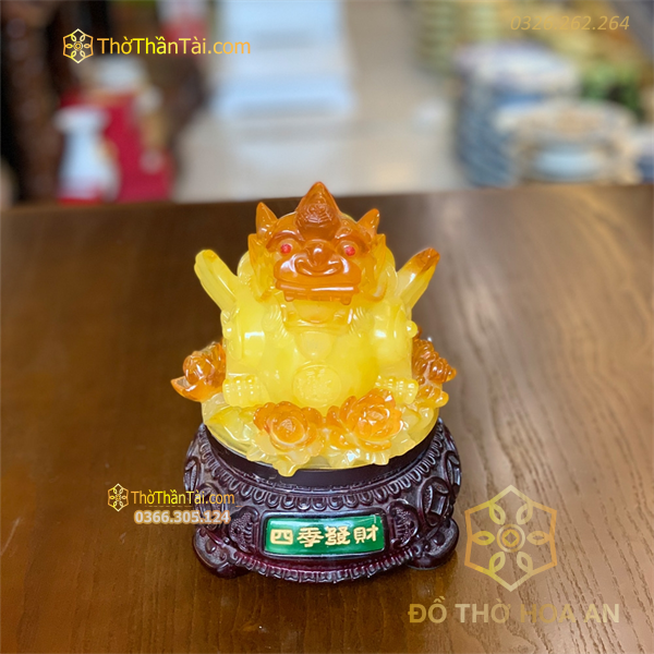 Tỳ Hưu Tọa Hoa Phong Thuỷ Xoay Đế Gỗ Vàng Mật Ong