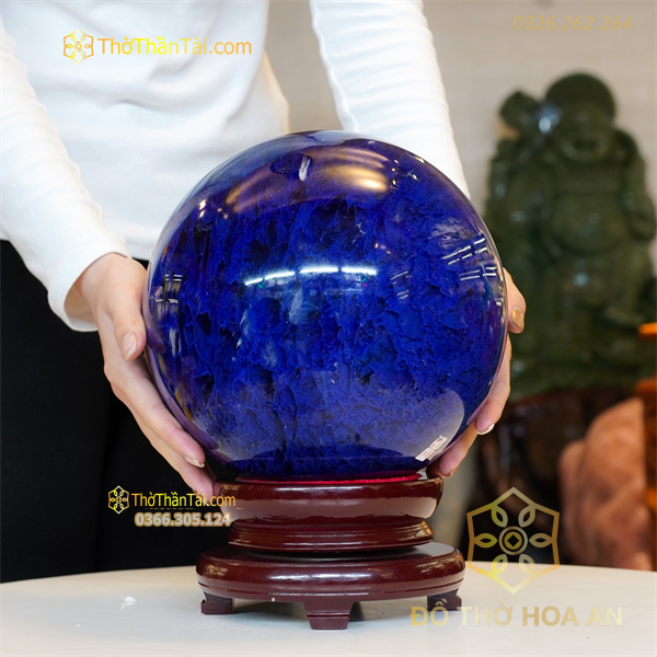 Quả Cầu Màu Xanh Biển Obsidian