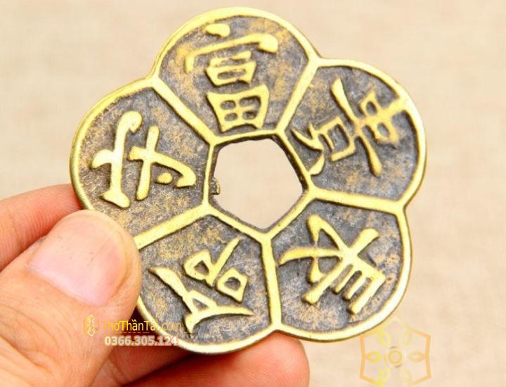 Đồng Tiền Xu Hoa Mai
