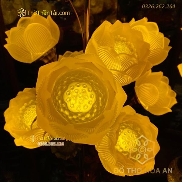 Đèn Thờ Hoa Sen 9 Bông Lưu Ly Thân Sứ Đuôi Cá