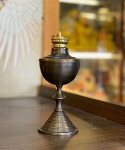 Đèn Dầu Bằng Đồng Chân Cao