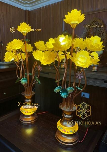 Đèn Thờ Hoa Sen 9 Bông Lưu Ly Thân Ngọc