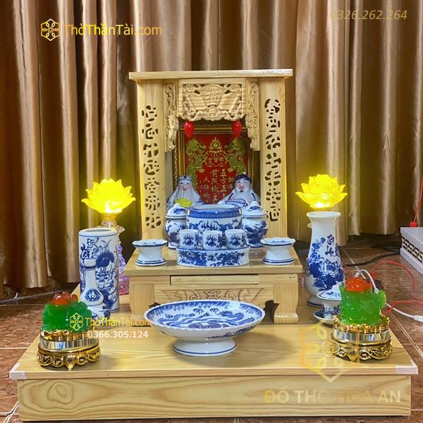 Bộ Bàn Thờ Thần Tài Gỗ Xoan Sứ Men Lam Bát Tràng