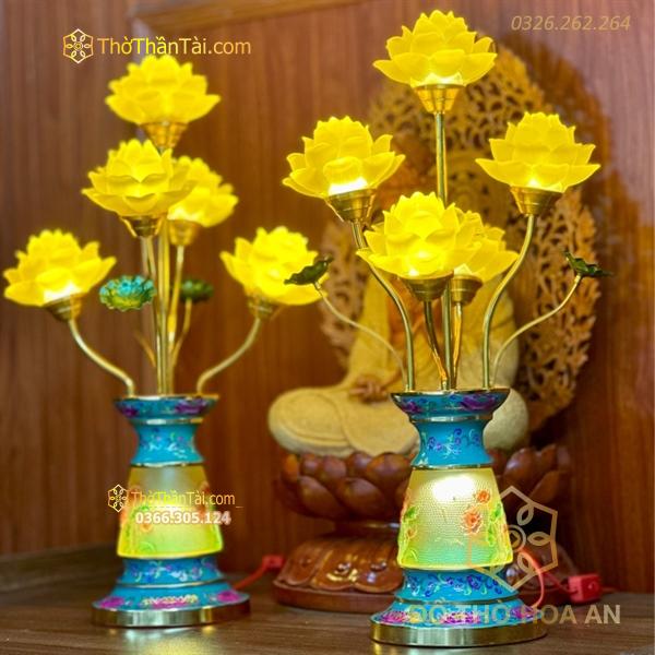 Đèn Thờ Hoa Sen 5 Bông Lưu Ly Gấm Xanh