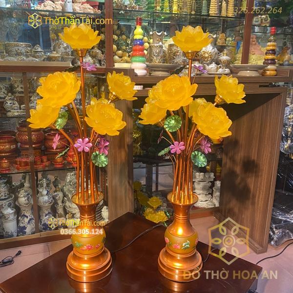 Đèn Thờ Hoa Sen 7 Bông Lưu Ly Thân Ngọc