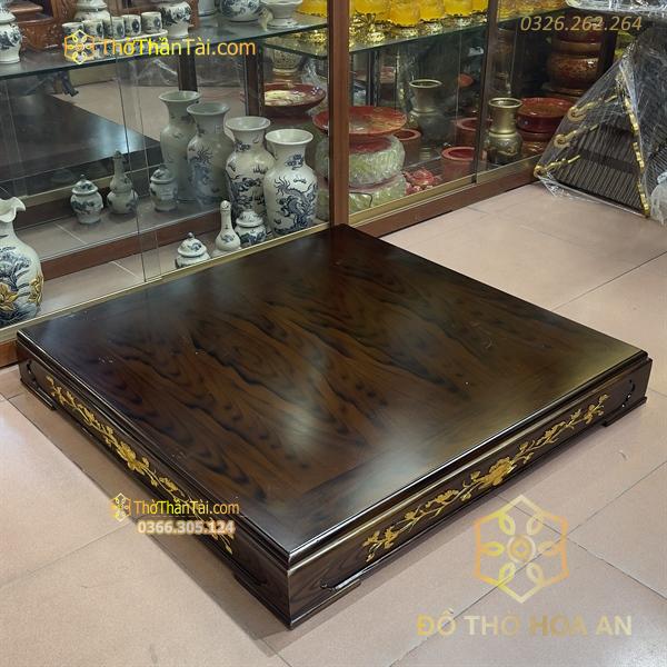 Đế Kê Bàn Thờ Thần Tài Xoan Vân Sen Dát Vàng