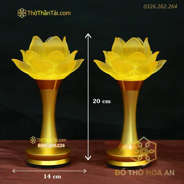 Đèn Thờ Hoa Sen 1 Bông Thân Đồng Chạy Pin