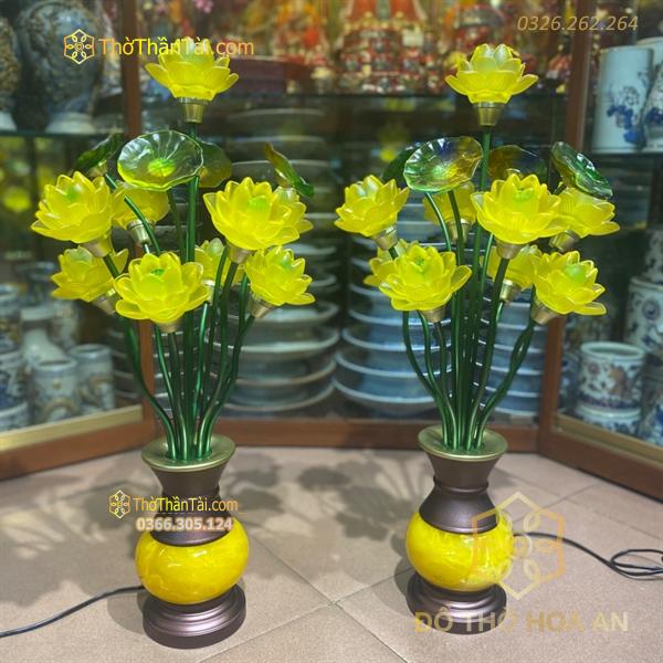 Đèn Thờ Hoa Sen 13 Bông Lưu Ly Thân Đá Ngọc Hoàng Long